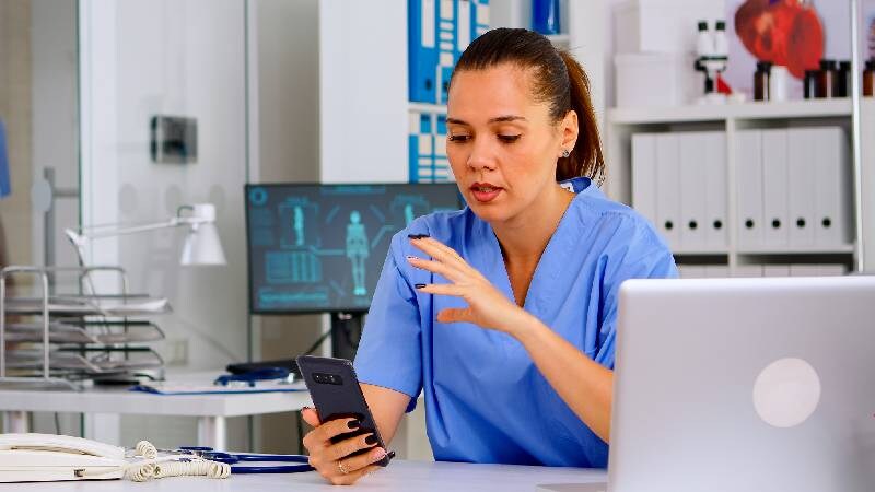 Teleconsulta da enfermagem: o que mudou desde a regulamentação em 2020?