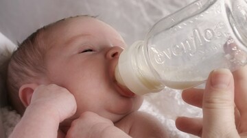 Biden Speaks With Baby Formula Makers About Supply Shortages