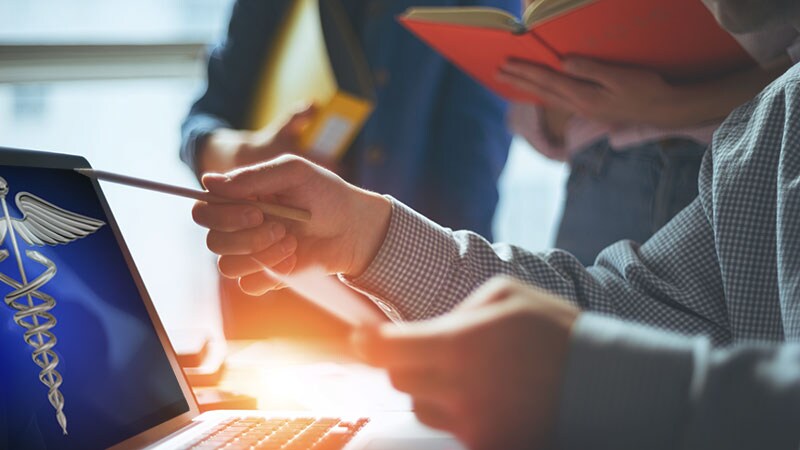 Few Women on Latin American Journals' Editorial Boards