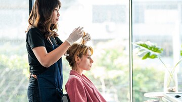 Hairdresser Eczema Risk Far Outweighs That of Consumers