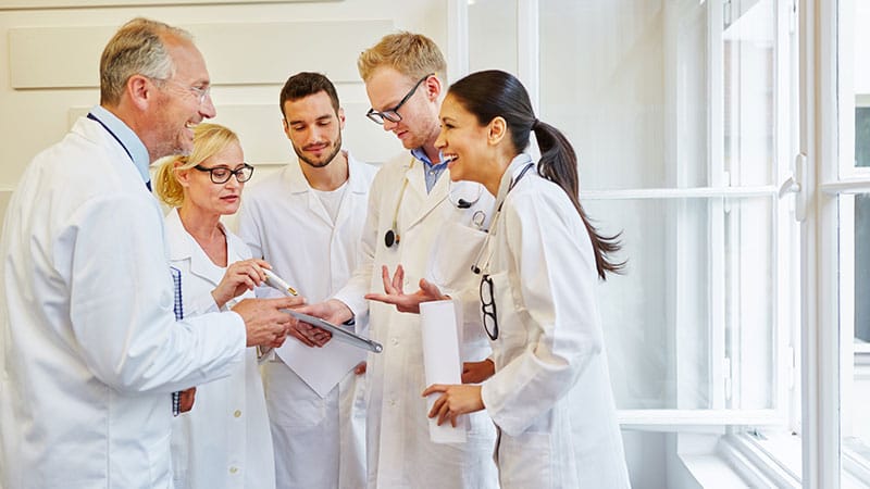 Die schönsten Stilblüten aus Arztbriefen: Kollegen berichten