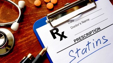 https://img.medscapestatic.com/es/thumbnail_library/dt_220707_statins_clipboard_800x450.jpg?interpolation=lanczos-none&resize=360:*