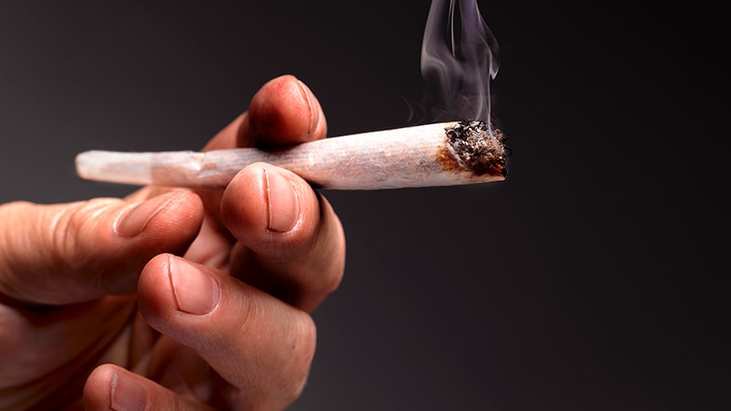 Usage nocif de cannabis: comment le repérer et quelle prise en charge?