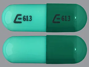 IX 658 Pill Green & White Capsule/Oblong - Pill Identifier