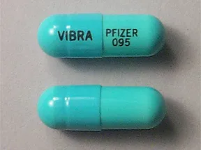 Vibramycin 100 mg capsule