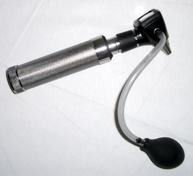 Otoscope with pneumatic attachment. 