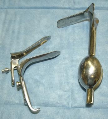Side opening Graves and weighted speculum. 