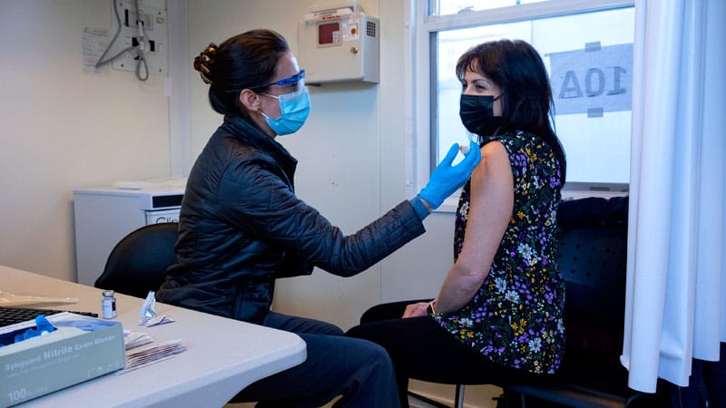 CDC Panel: No COVID-19 Vaccines Safety Surprises