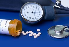 hyperkalemia treatment management therapy dialysis considerations treating