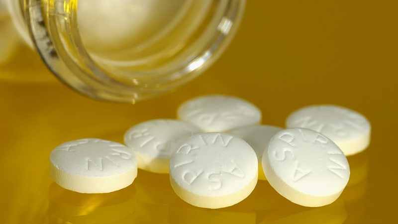 Aspirin and Statins in Chronic Hepatitis B: It's Complicated