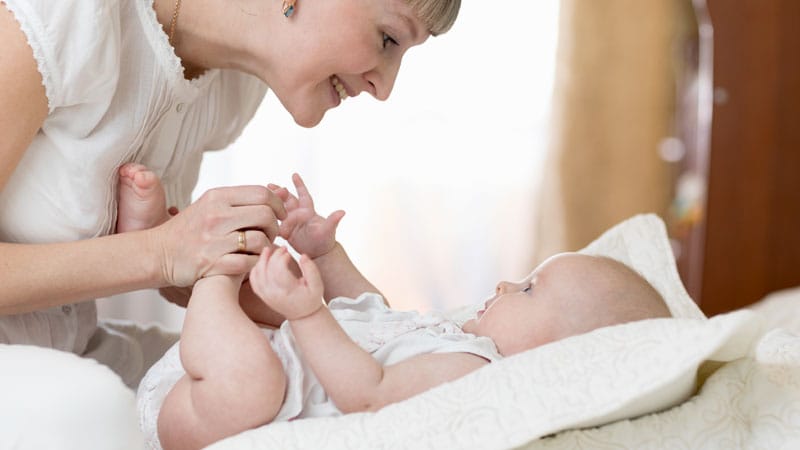 CBT for Depression in New Moms Also Benefits Babies