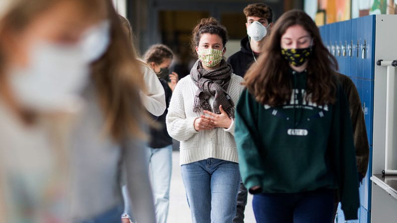 US Teens 16 to 17 Have the Highest COVID Infection Rate