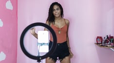 TikTok Trends: EpiPen Tutorial, Plant Juice, and Hair Cracking