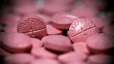 Warfarin Associated With Higher Upper GI Bleeding Rates Compared With DOACs