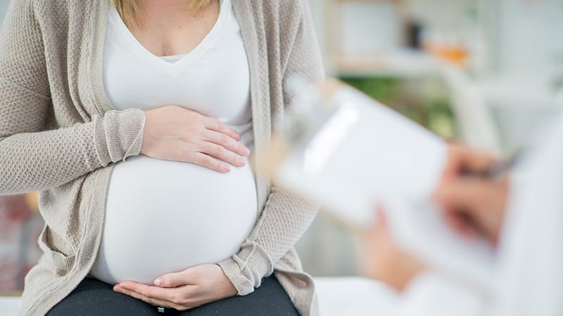 History of Heart Transplant Tied to Worse Pregnancy Outcome 