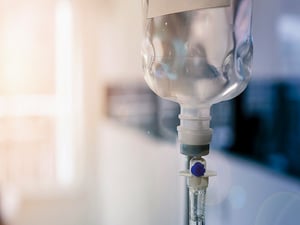 Broad-Spectrum Antibiotic Use Questioned in Intensive Care