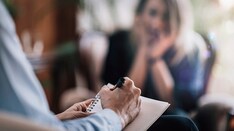 Fast Five Quiz: The Psychosocial Burden of Psoriasis