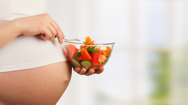 Maternal Fruit and Vegetable Intake During Pregnancy Linked to Lower Child Obesity Risk