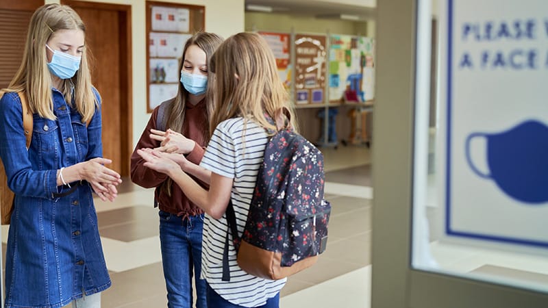 Pediatric Asthma Flares Rise After School Resumes