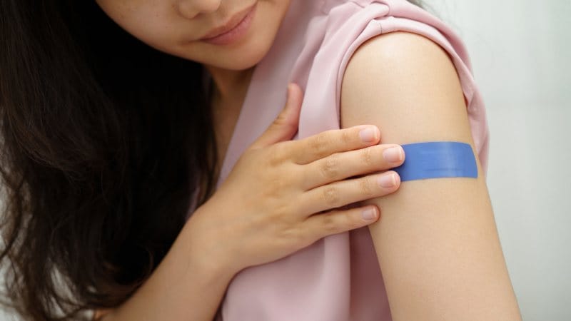JCVI Backs Routine MenB Vaccine for Teenagers