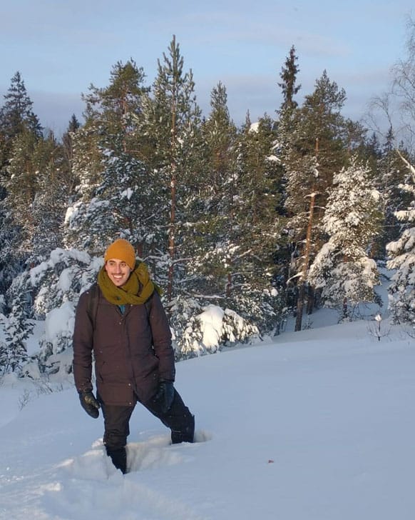 fotografía Dr. Peña Fajuri en la nieve