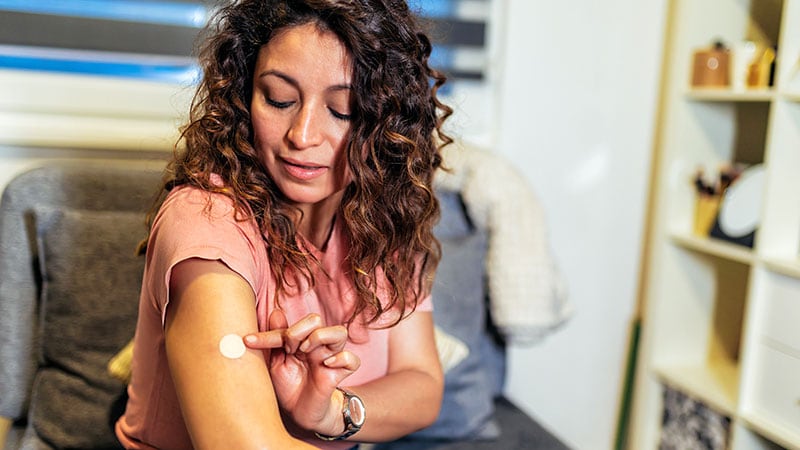 Hormone Therapy Safe After Early Salpingo-Oophorectomy