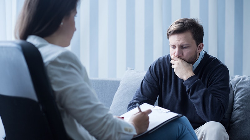 Loi sur les centres experts en santé mentale : le Sénat valide, d’autres fustigent