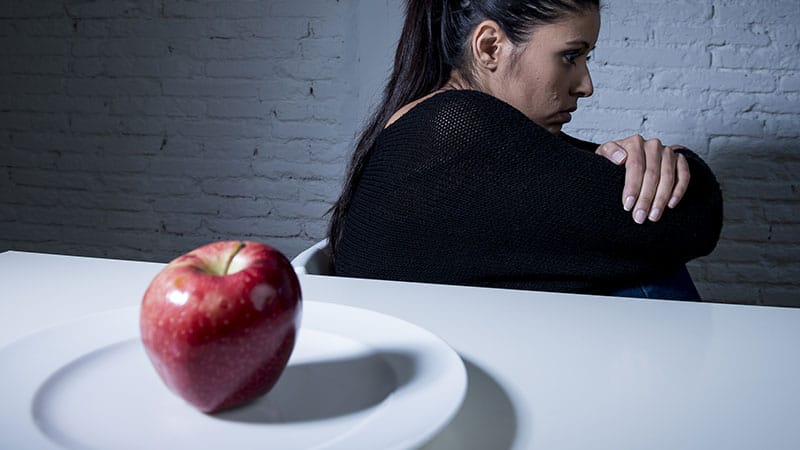 Food-Allergic Adults May Shun Nonallergenic Items