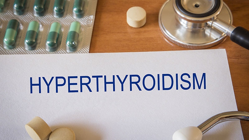 What Treatment Reduces Cardiac Risk in Hyperthyroidism?