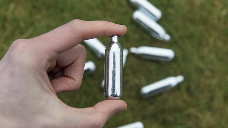 Clinicians Warn of Rising Nitrous Oxide Risks in Adolescents