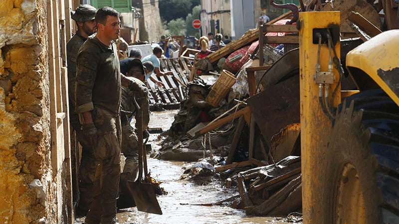 Spain Floods: Health Systems Brace for Public Health Threats