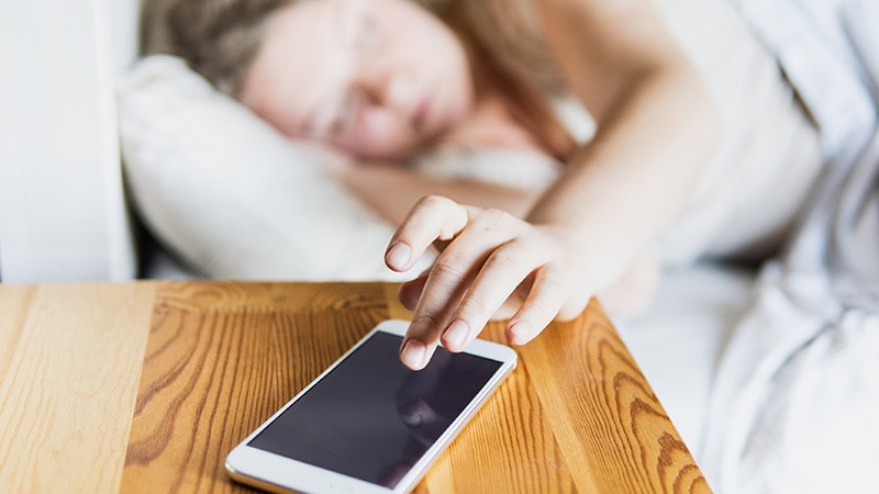 Women Use REM-Disruptive Snooze Alarm More Often Than Men