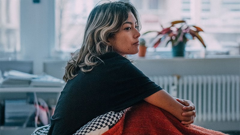 Healthcare Workers With Long COVID Struggle to Find Support