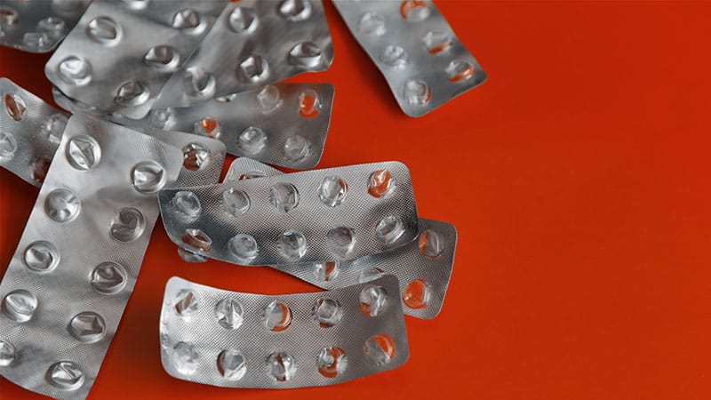 AI Tool Offers Early Warning System for Drug Shortages