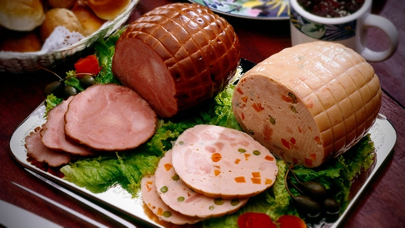 Deadly Listeria Outbreak Linked to Sliced Deli Meats