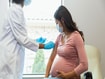 photo of pregnant woman gets vaccine