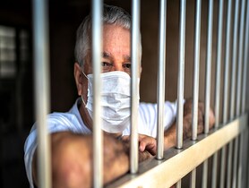 photo of prisoner at a jail