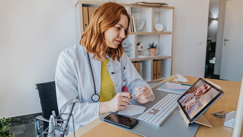 New Tool Could Help Screen Patients for Zoom Dysmorphia