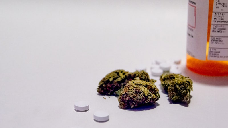 Baisse des prescriptions d’opioïdes pour les MII non liées à la légalisation du cannabis