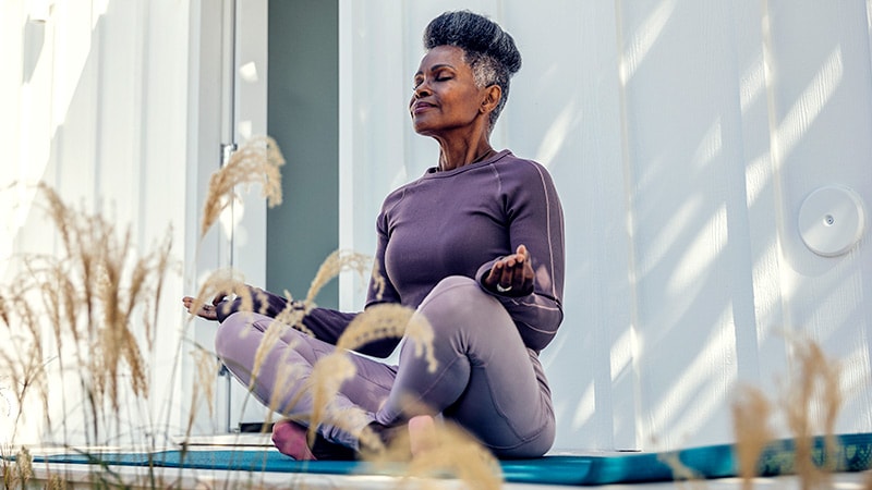 Knee OA Pain? Yoga, Strengthening Exercises May Help Equally
