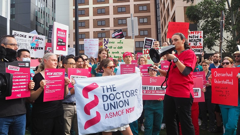 Wage Dispute Unresolved After Australian Doctors Strike