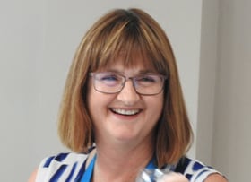 Dr Louise Warburton