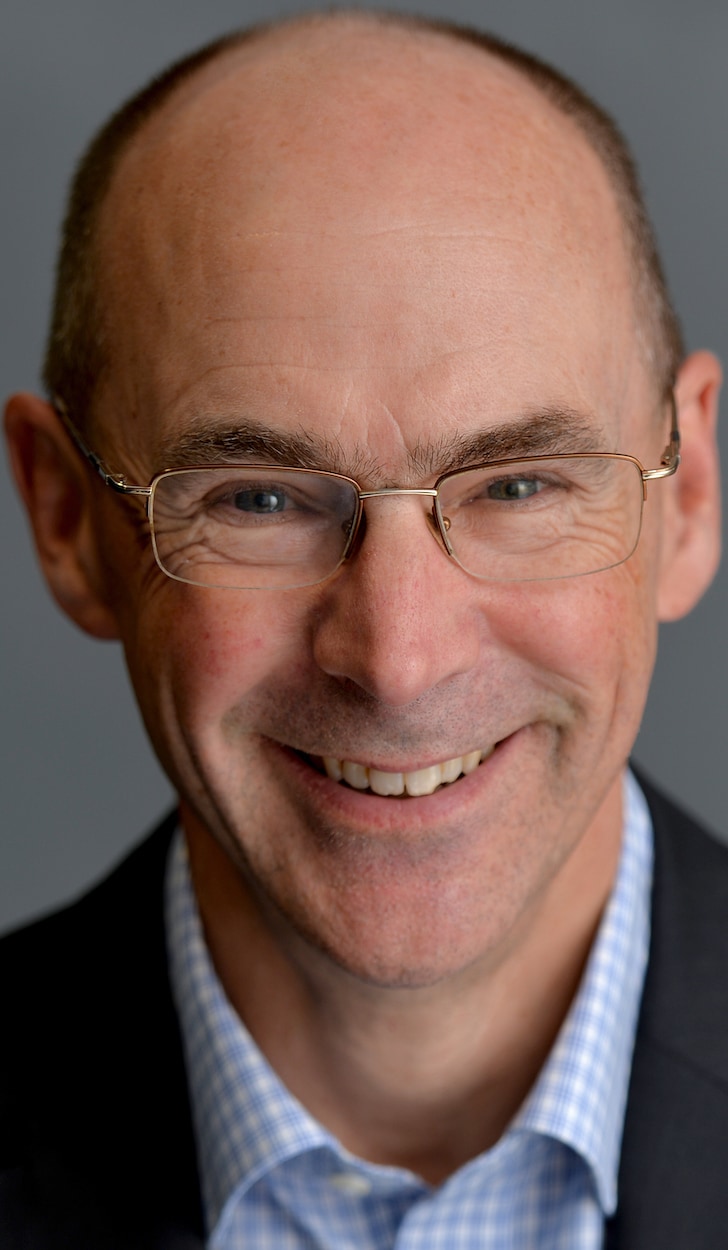 photo of Simon Ray