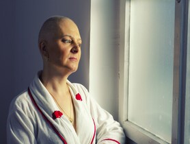 TS_140130_cancer_patient_depressed_450509411.jpg